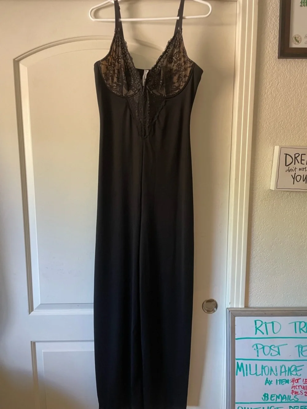 Black Popilush dress - Picture 2 of 4